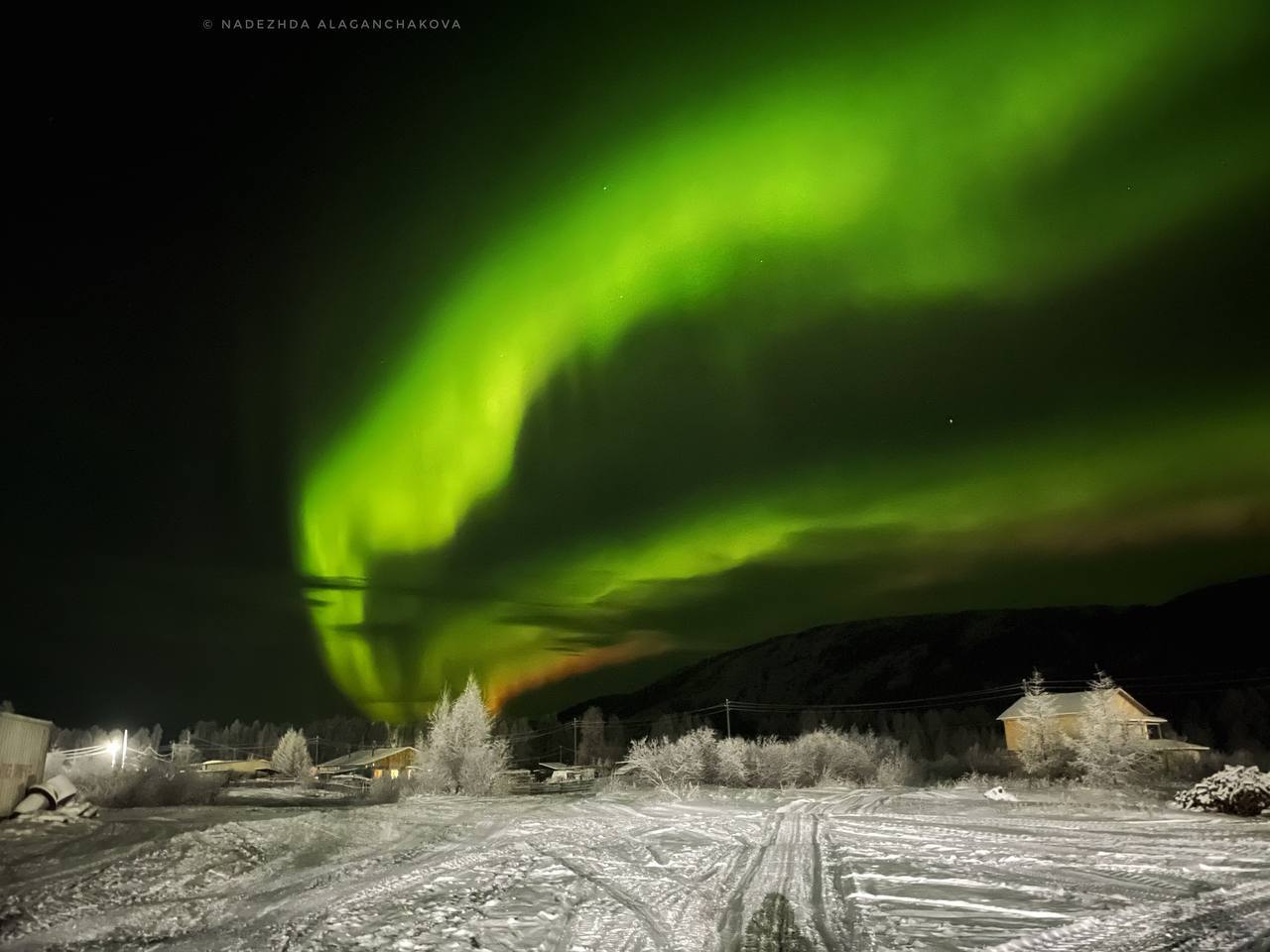 Фотофакт: Духи ночью танцуют огнями среди облаков…