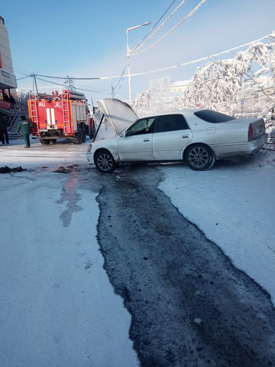 Ещё одна машина загорелась в Якутске