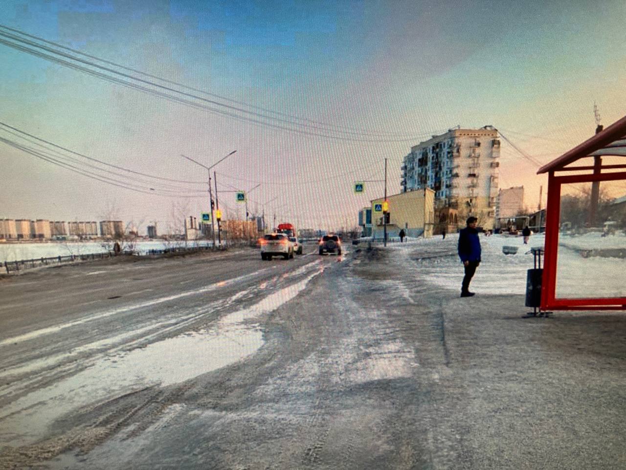 В Якутске подросток при выходе из автобуса получил травмы, а водитель  скрылся… | 15.04.2023 | Якутск - БезФормата