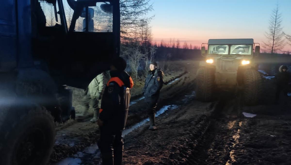 В Якутии мужчина застрял в лесу и чуть не замерз