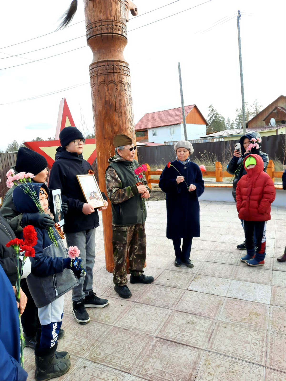 В Сайсарском округе почтили память ветеранов ДСК «ПОБЕДА» и «ЗАРЯ» |  09.05.2023 | Якутск - БезФормата