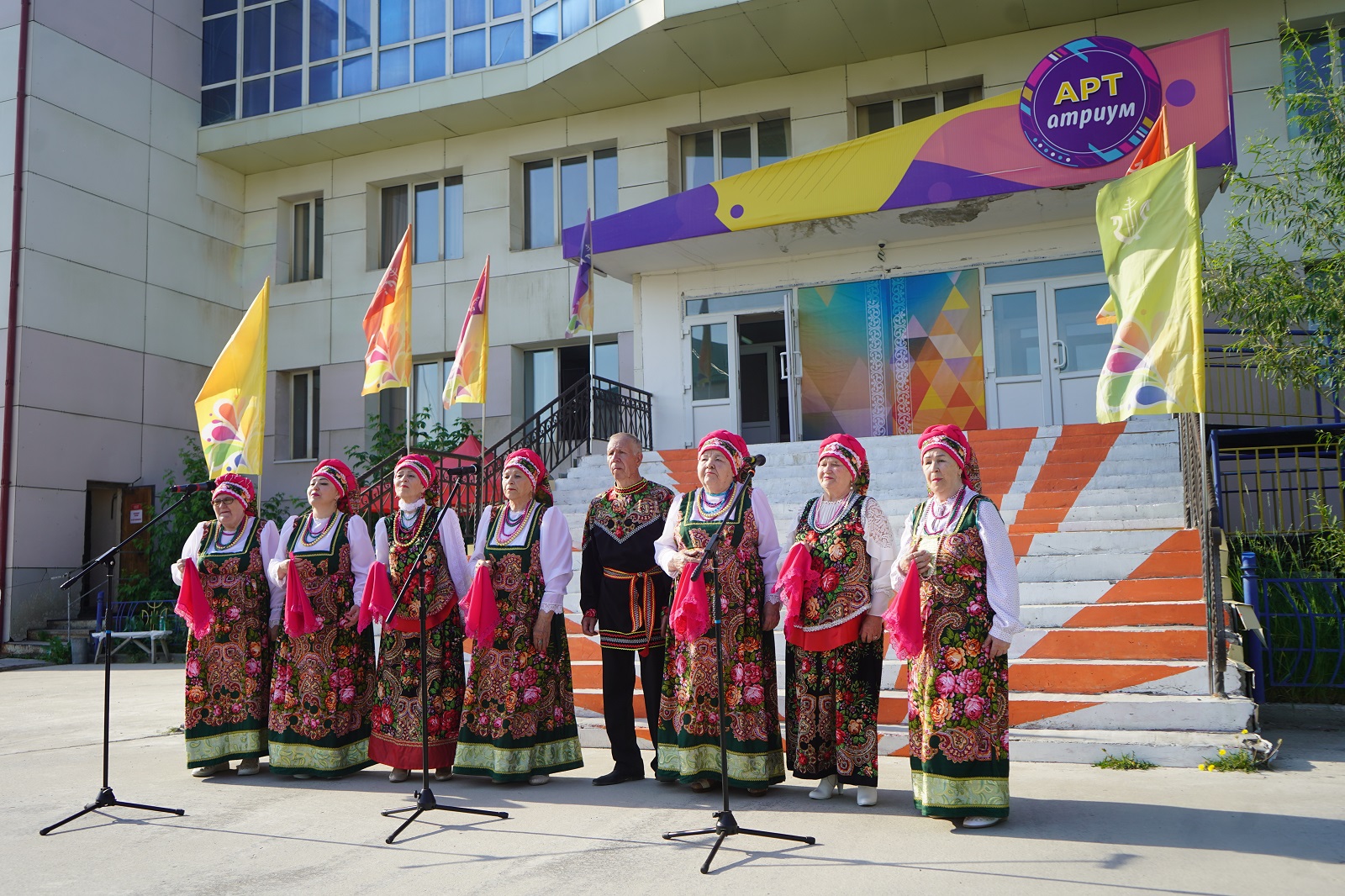 ДДН: Бесплатные летние концерты на открытом воздухе по четвергам и пятницам