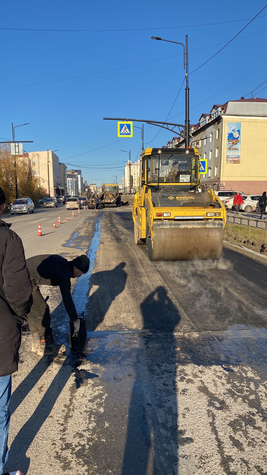 На проспекте Ленина выравнивают дорожное покрытие по гарантийным  обязательствам подрядчика