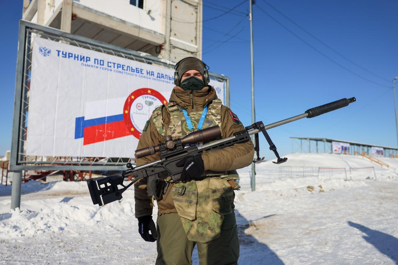 Турнир по стрельбе на дальние дистанции памяти якутского снайпера Охлопкова  открыл Трутнев | 23.02.2024 | Якутск - БезФормата