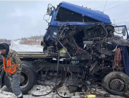 В мощном ДТП в Якутии считаю себя не виновным, а пострадавшим — дальнобойщик