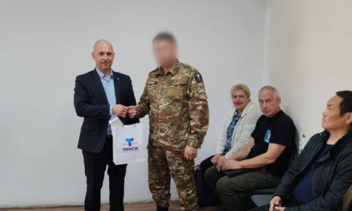 Добро пожаловать домой: В Булунском ЖКХ встретили коллегу-военнослужащего
