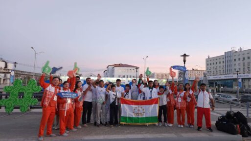Сборная Таджикистана прибыла в Якутск на VIII Игры «Дети Азии»