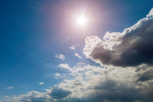 Panoramic view of blue sky with clouds and sun in the nice day
День летнего Солнцестояния
Желание