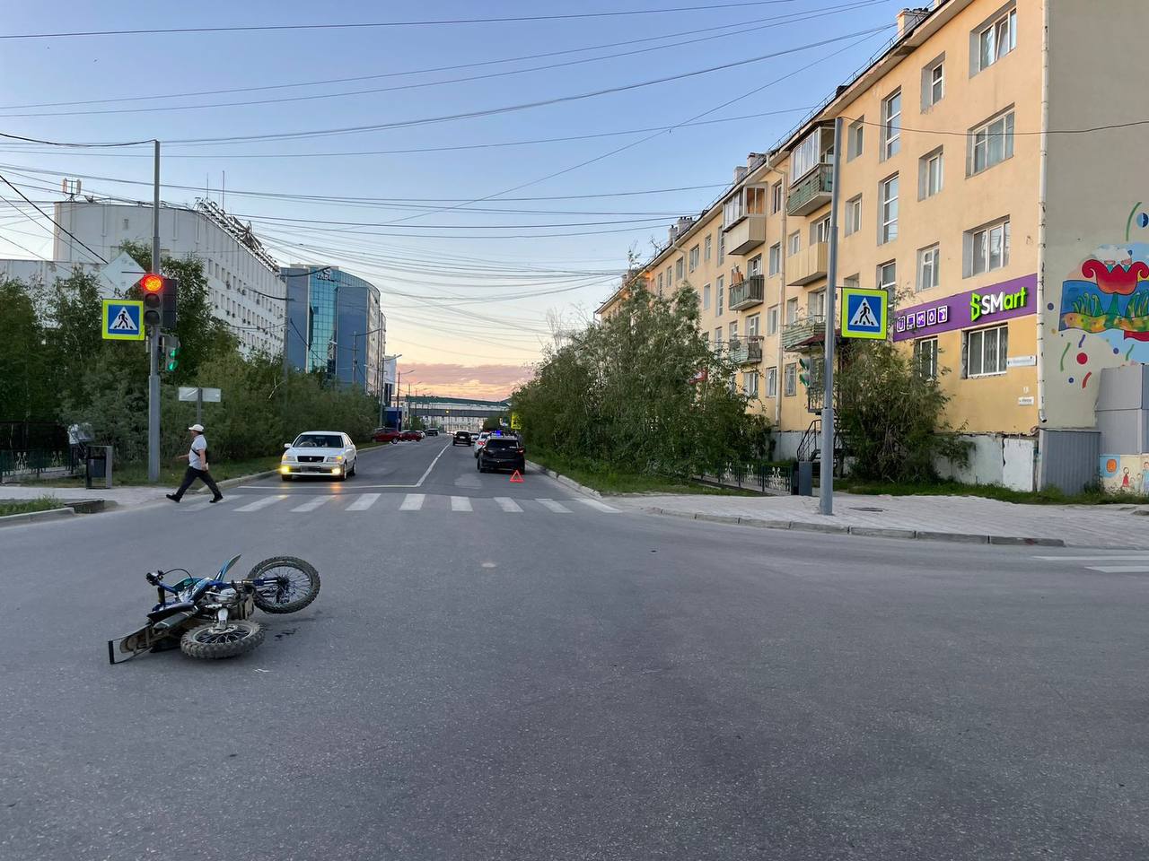 В Якутске 16-летние мотоциклисты покалечили себя и своих друзей |  27.06.2024 | Якутск - БезФормата