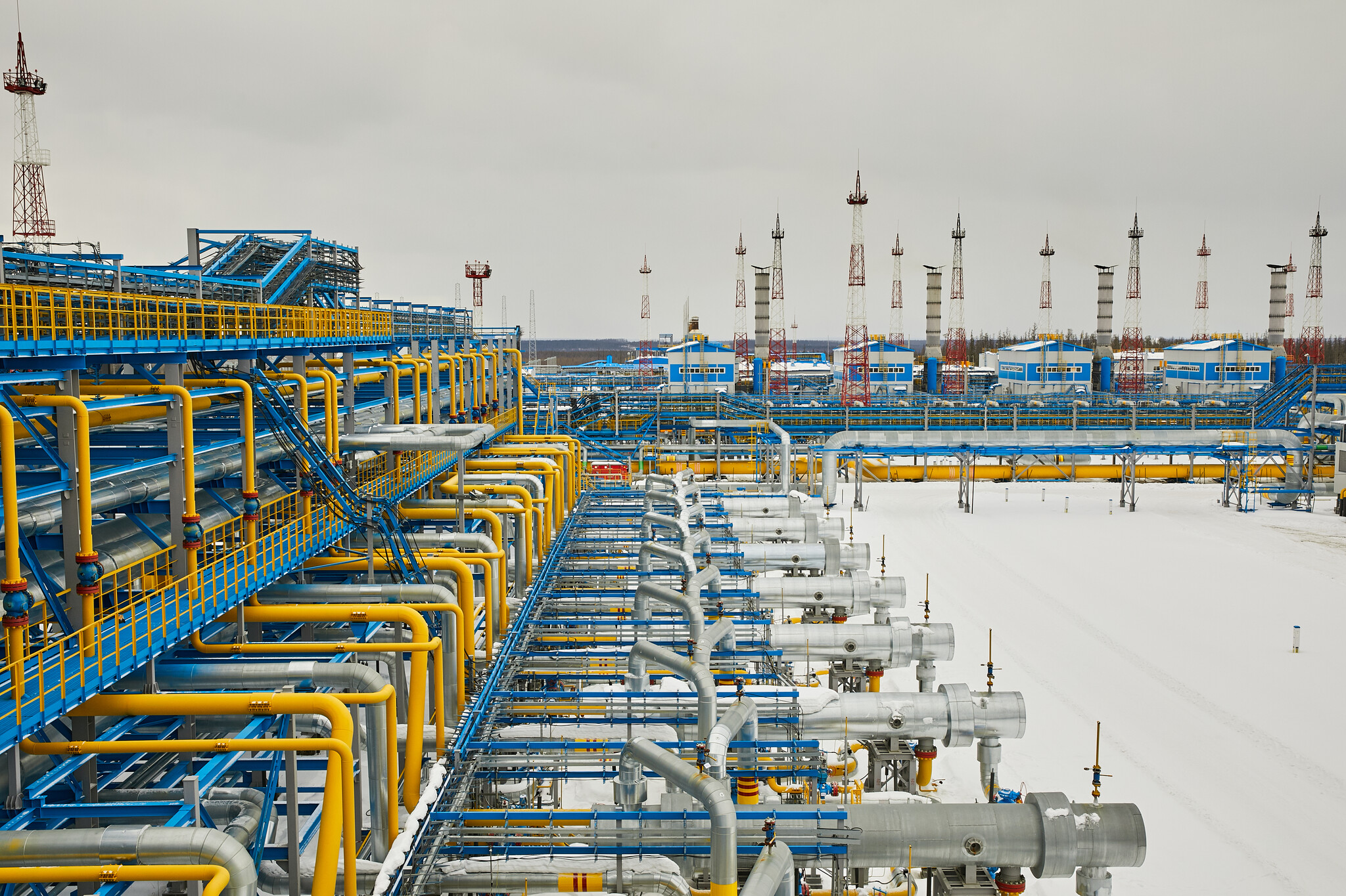Укпг 1. Чаяндинское месторождение УКПГ 3. Чаяндинское нефтегазопромысловое управление. Чаяндинское месторождение Якутия. Компрессорная станция Чаяндинского месторождения.