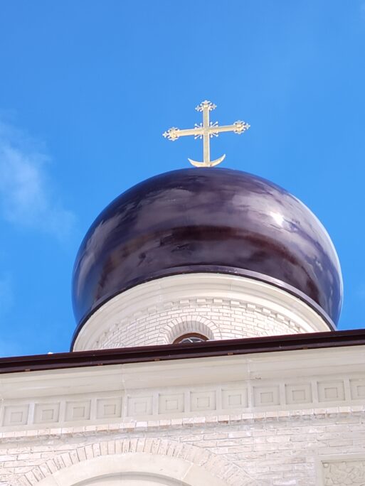храм