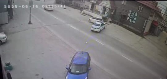 Скандальное нападение на инспекторов ДПС: Смотрите видео