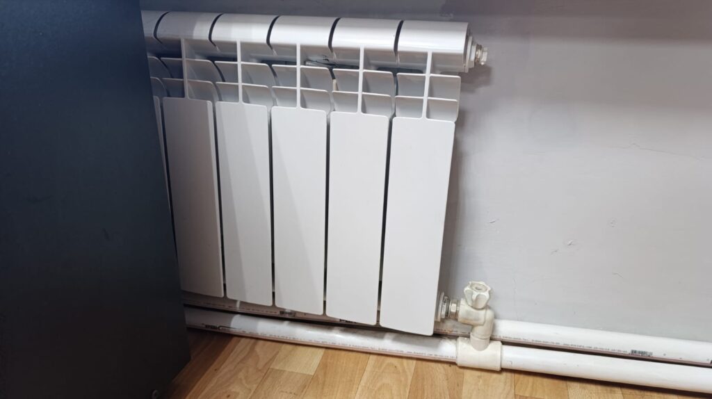 В Якутске подключено к отоплению 1092 многоквартирных дома