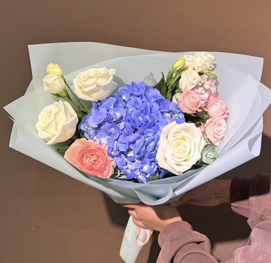 Сегодня день рождения руководителя и журналиста