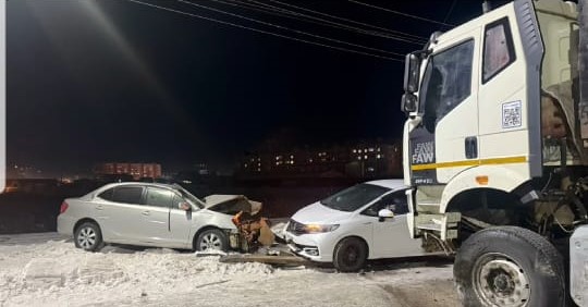 Серьезное ДТП с участием трёх автомашин