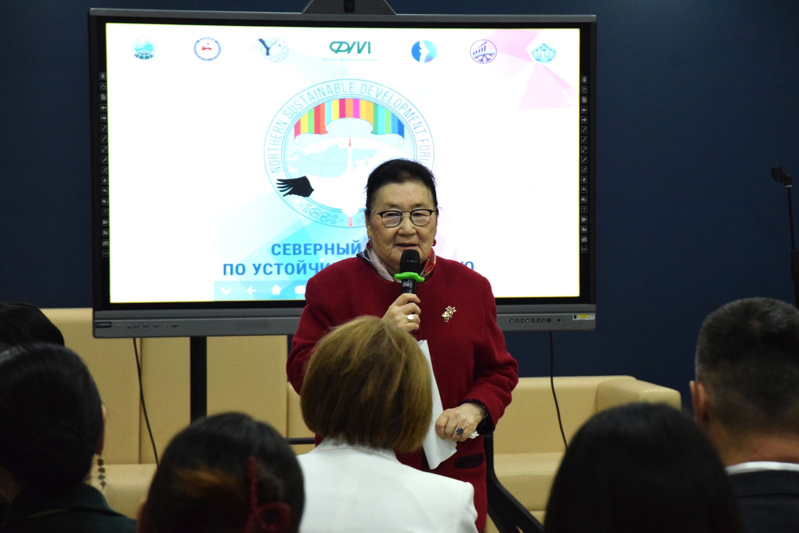 Арктический цивилизационный коридор: дискуссия на Северном форуме в Якутске