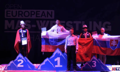 мас-рестлинг