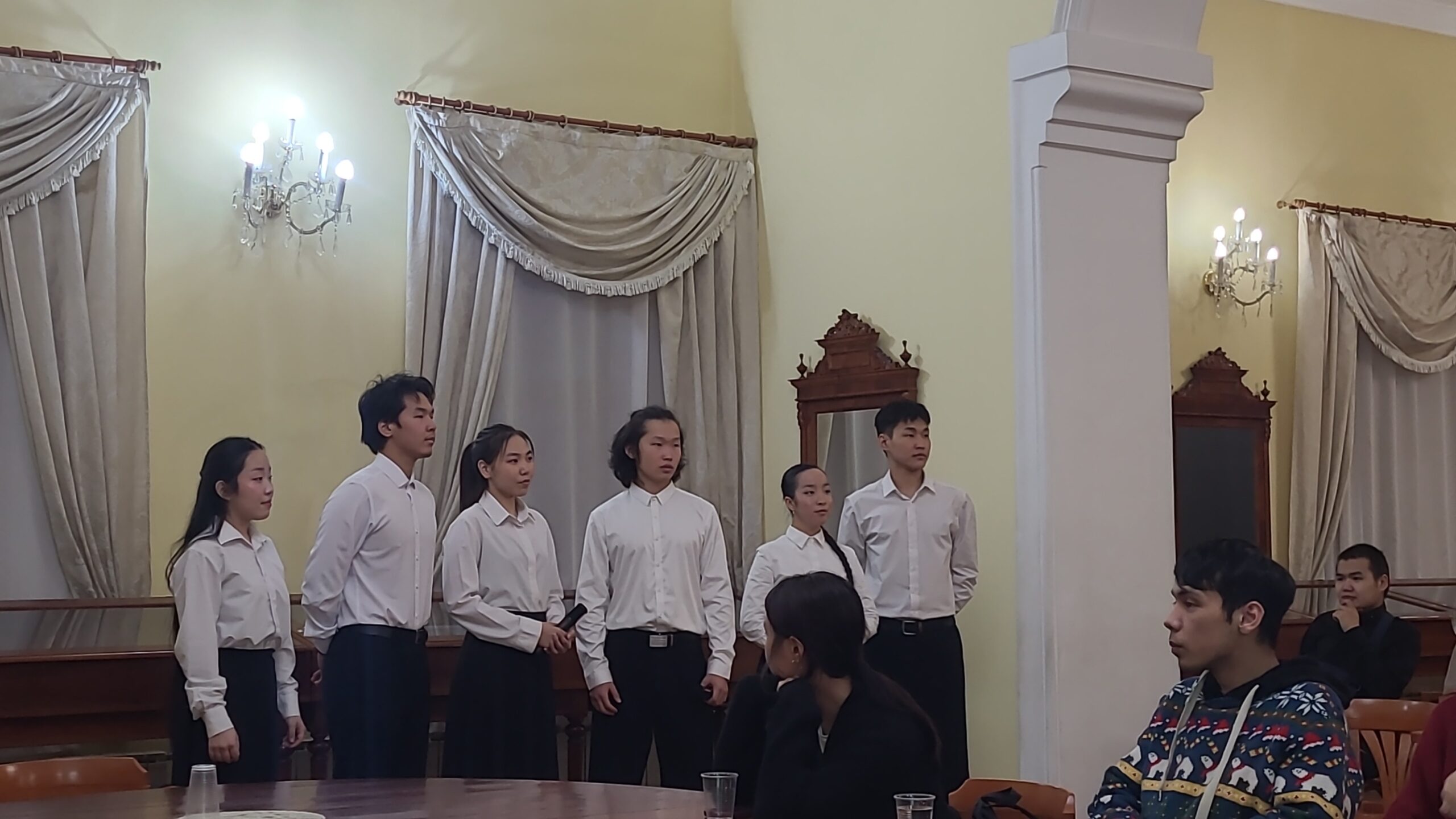 Театр и современная культура обсуждены на студенческой дискуссионной площадке