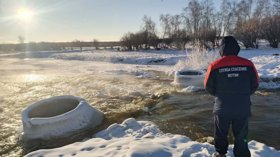 ЧП в Чурапчинском улусе: Спасатели контролируют ситуацию