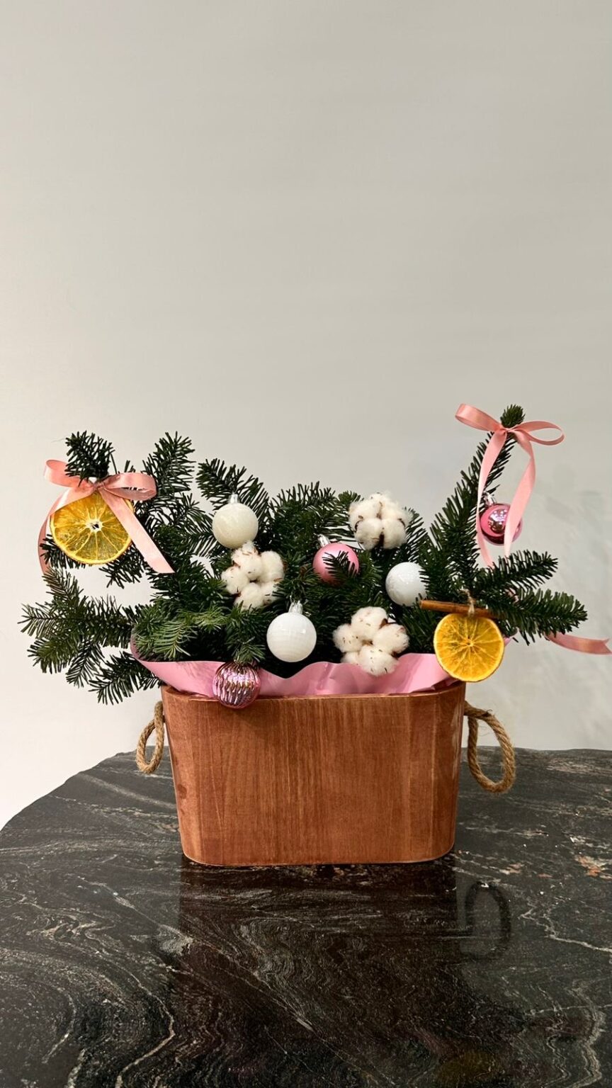 Сегодня день рождения замминистра, режиссера и дизайнера