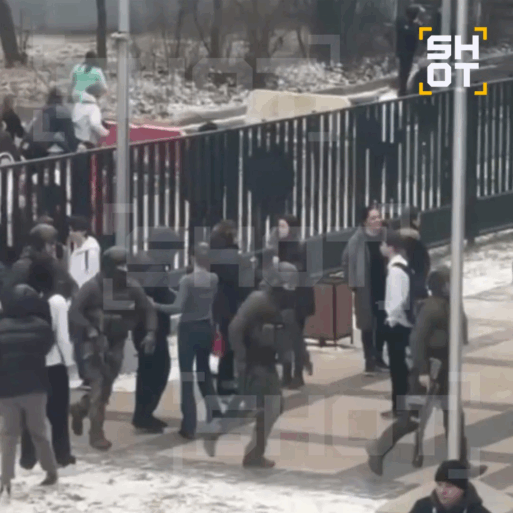 нападение на школу