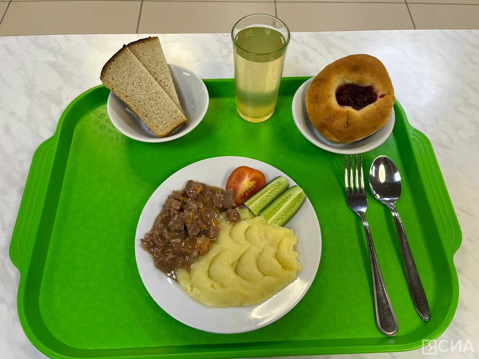 Почему школьное питание вызывает вопросы у родителей?