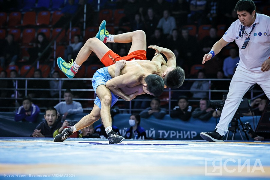 Хаҥалас хапсаҕайа переносится! Почему?