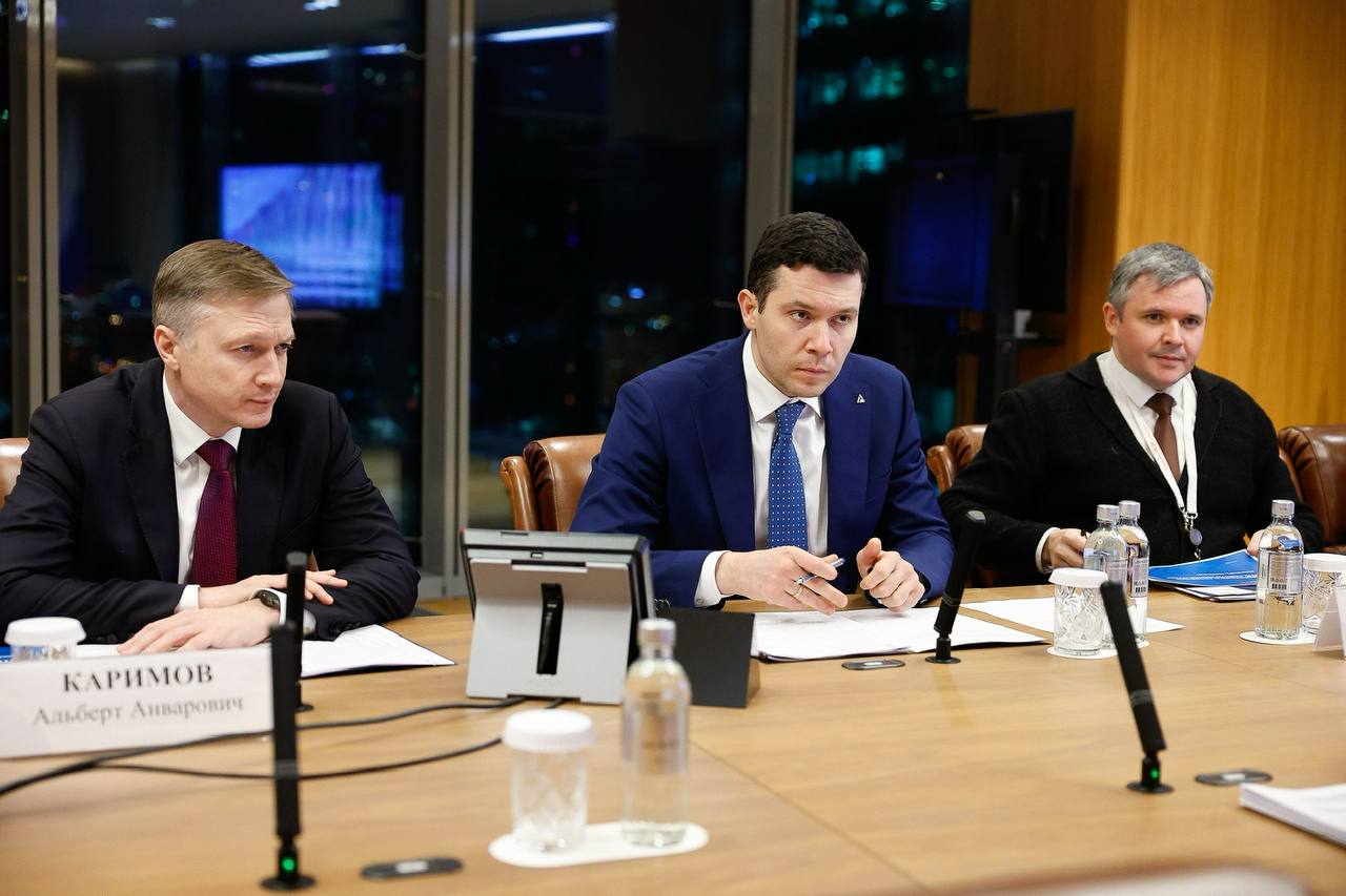 О чем говорили глава Якутии и министр промышленности России