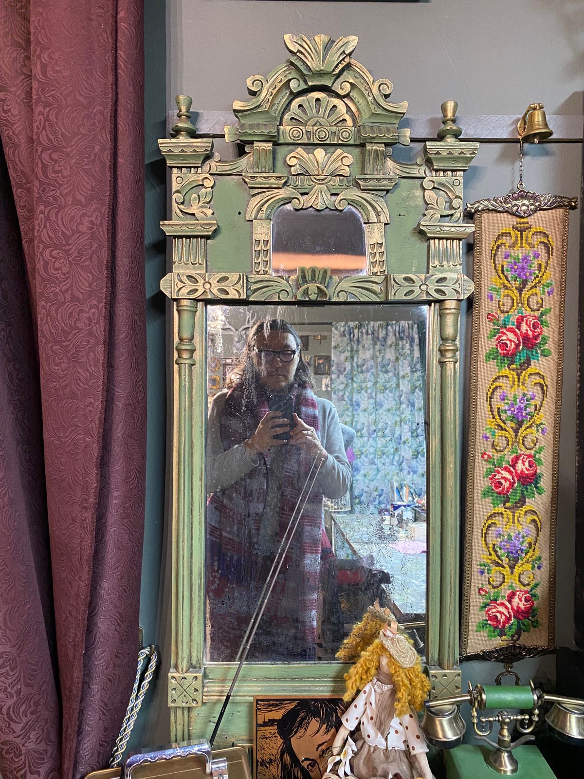 Кинорежиссер Костас Марсаан открыл в Якутске «Лисий дом» 