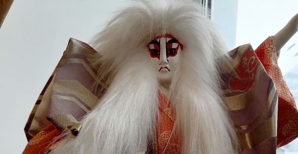 Хотите узнать, что происходит за семью печатями?