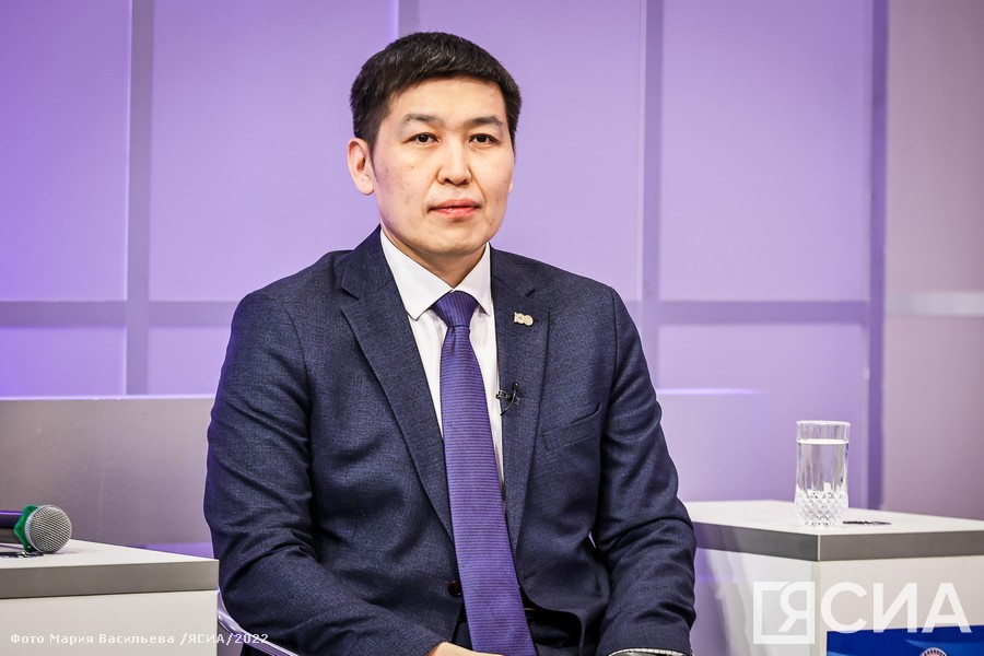 Новогодняя шутка? Зампред правительства открыл правду о правде