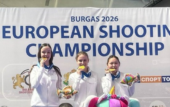 Школьница из Якутска — чемпионка Европы по стрельбе из пистолета!