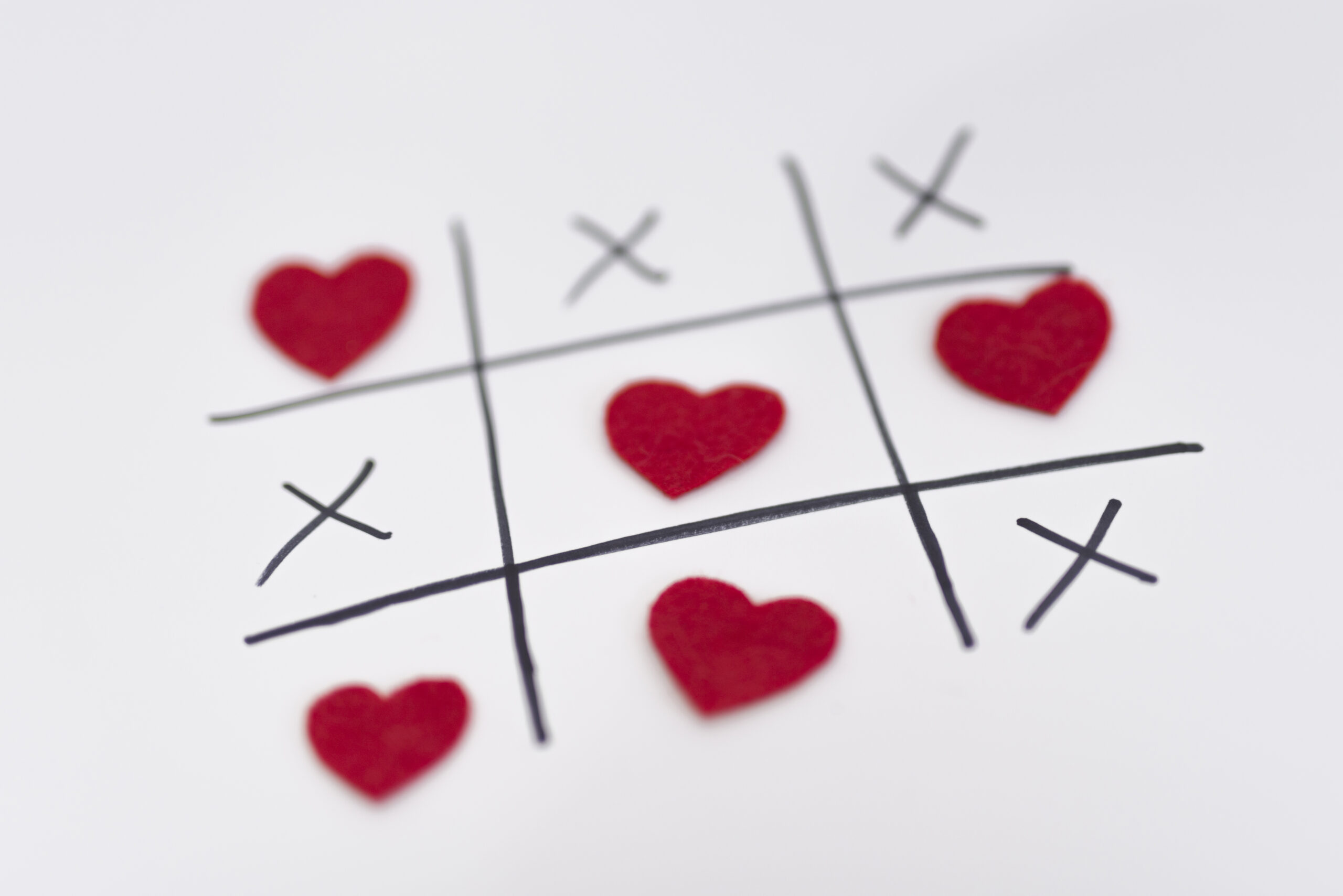 Политика против любви: депутаты предлагают отказаться от западного праздника