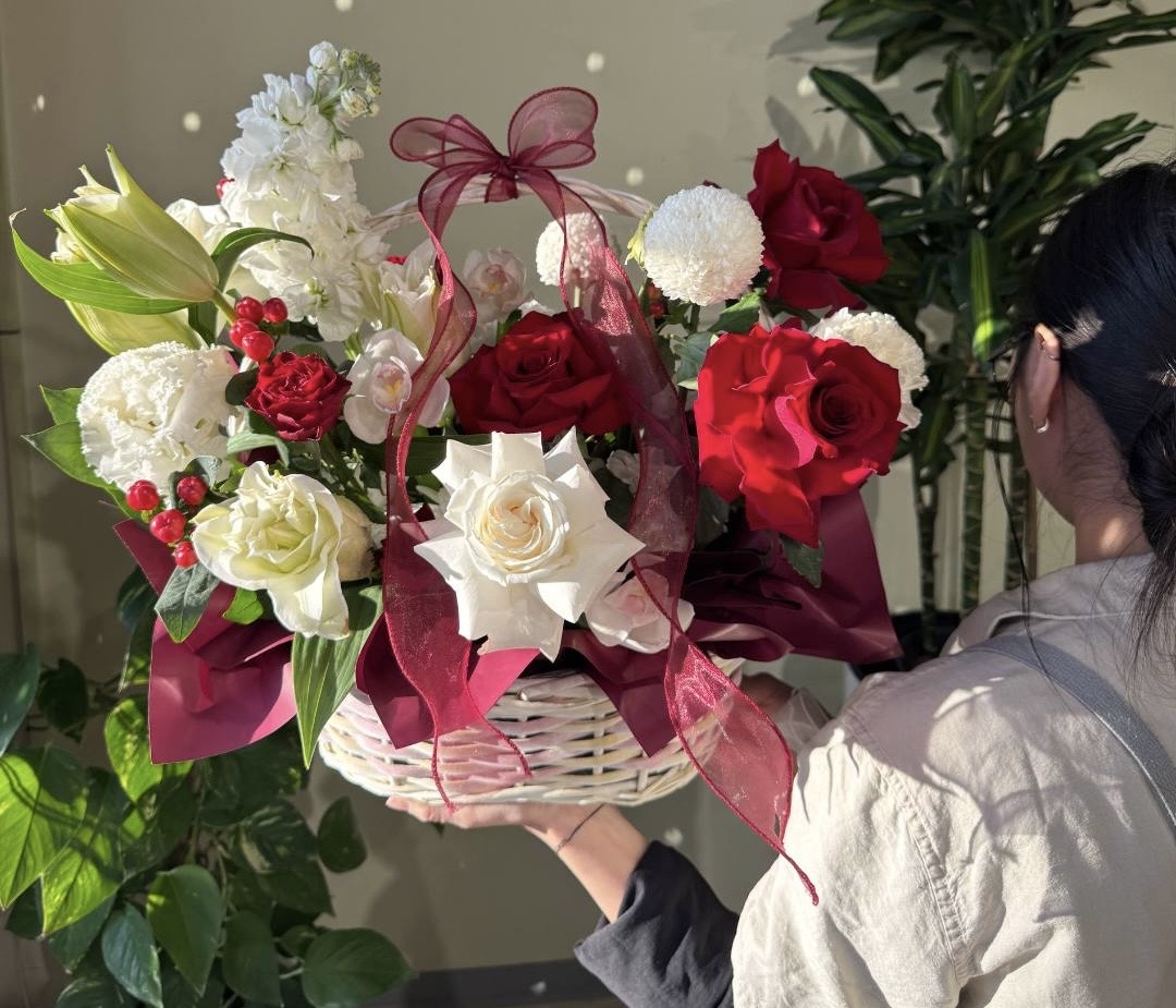 О каких подарках мечтают женщины Якутска?