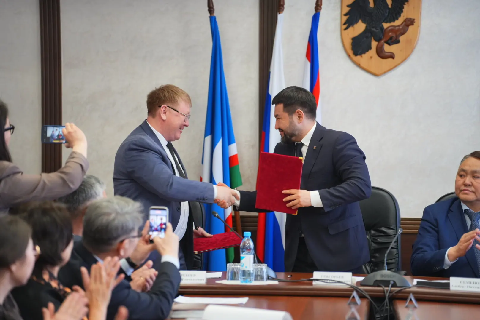 Якутск и Хангаласс подписали соглашение о сотрудничестве