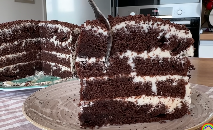 Секрет нежного крема и идеального коржа: рецепт, который стоит сохранить