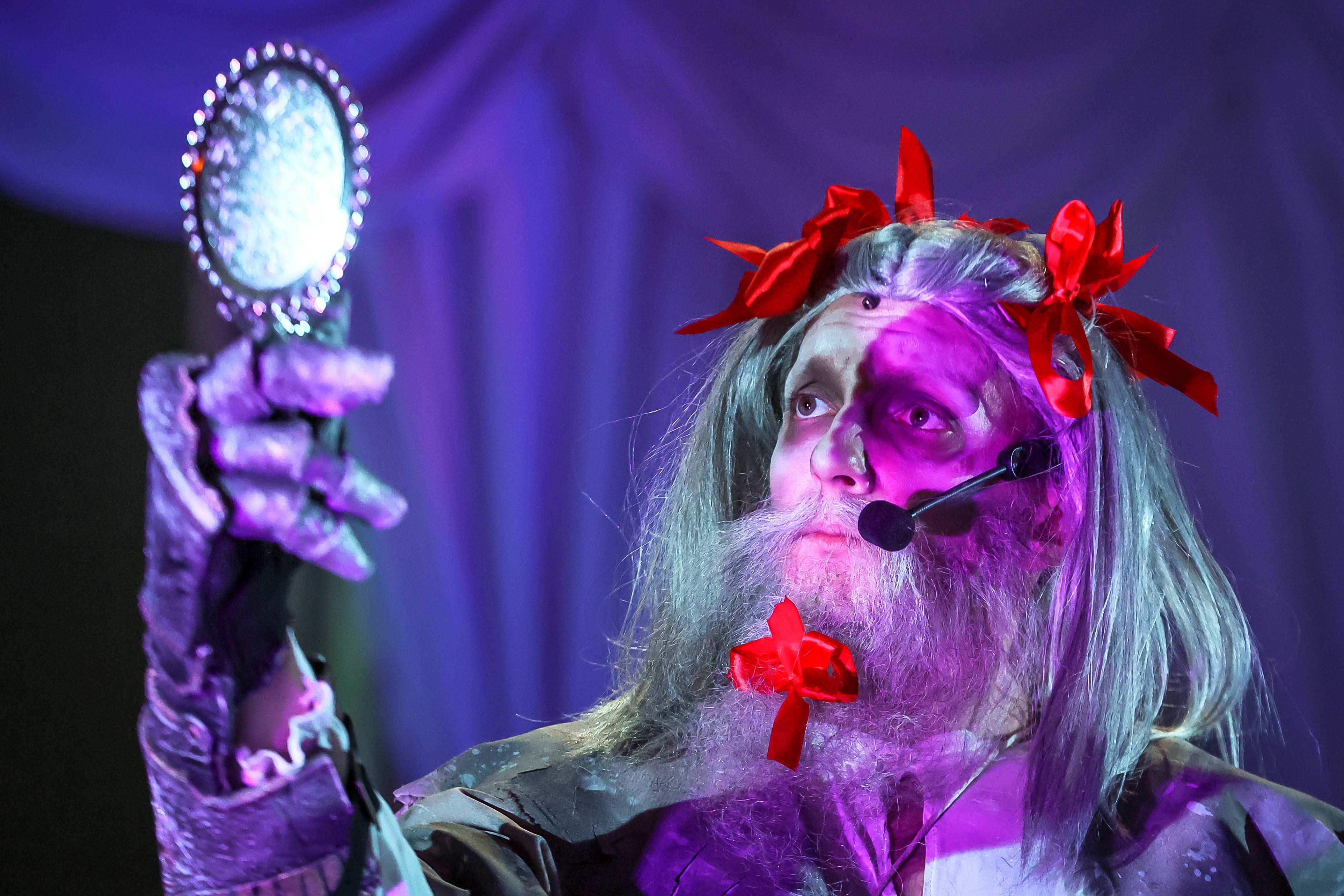 Сказки на ночь запускают в Русском театре Якутии