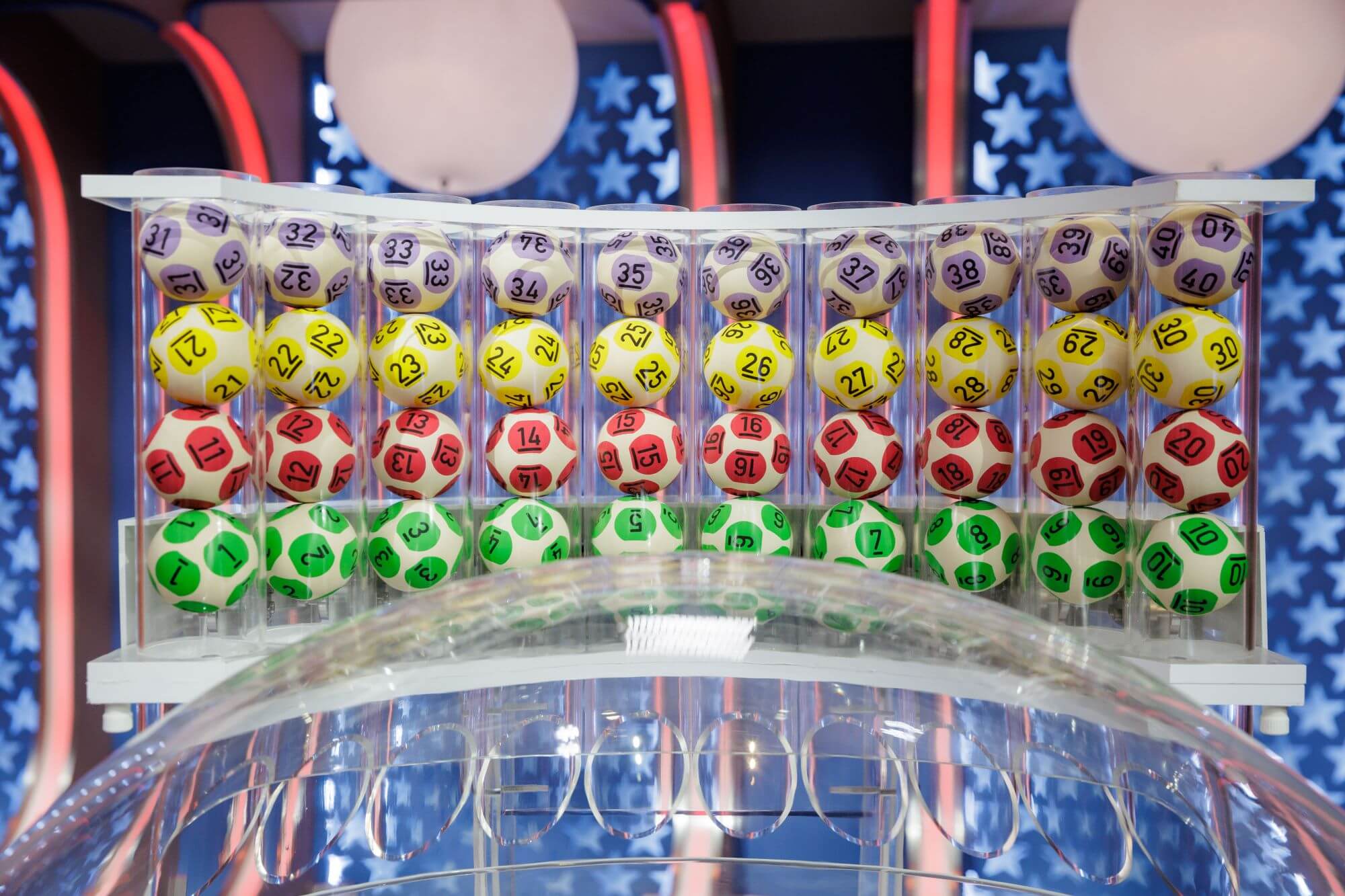 Лотерейные миллионеры назвали свои счастливые числа  