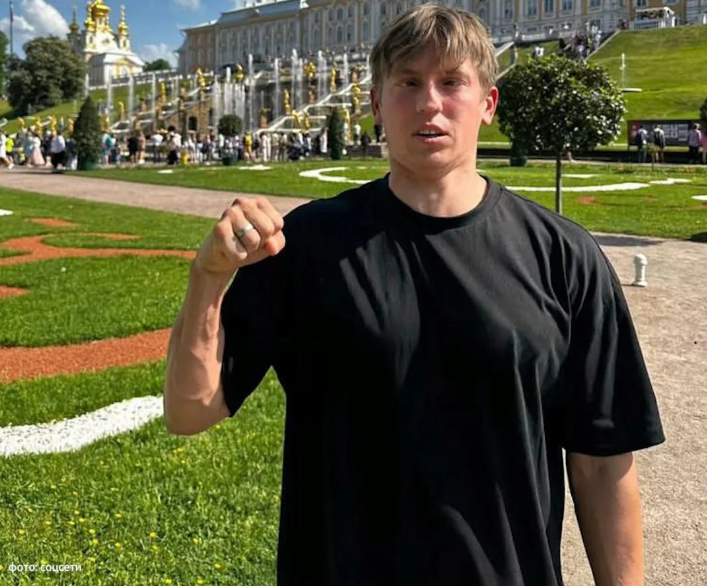 Как комик Алексей Щербаков втайне устроил мини-тур по России