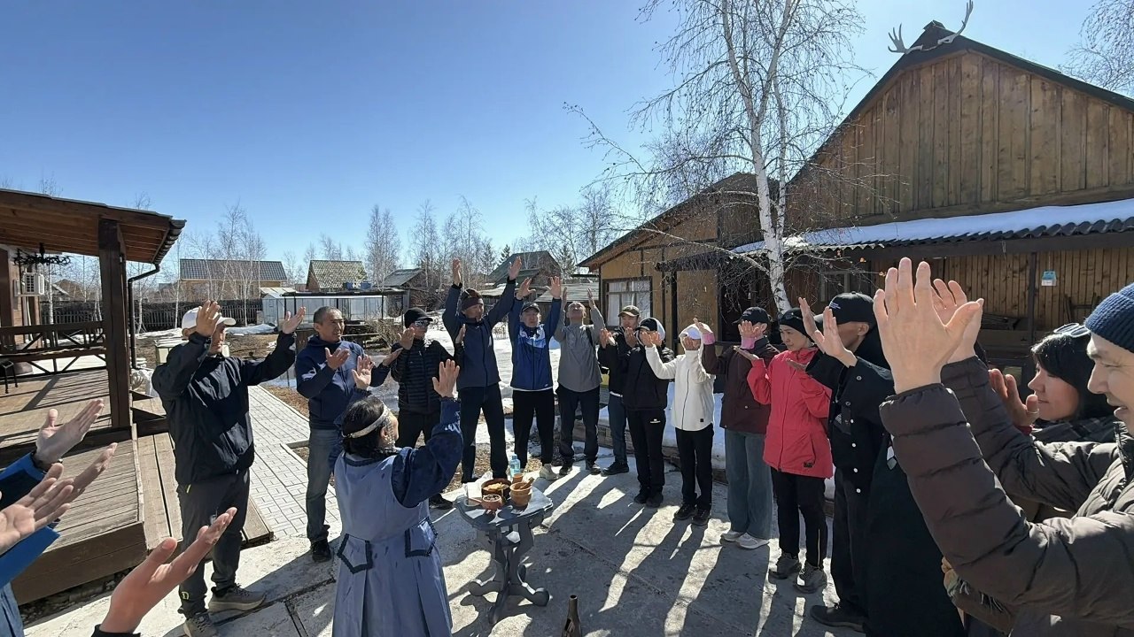 Алгыс для легкоатлетов Якутии перед соревнованиями