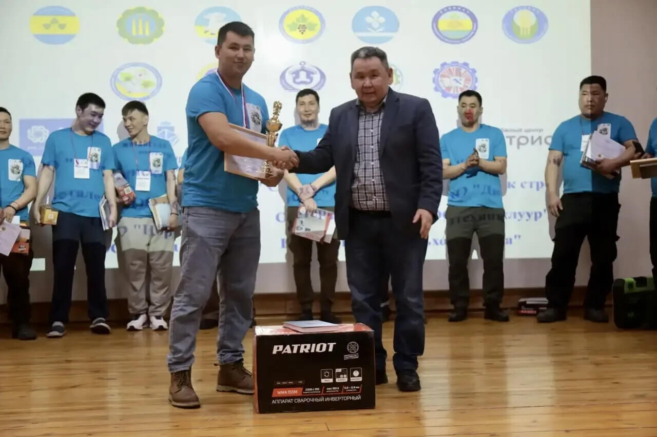 Человек труда: Василий Седалищев — лучший сварщик республики