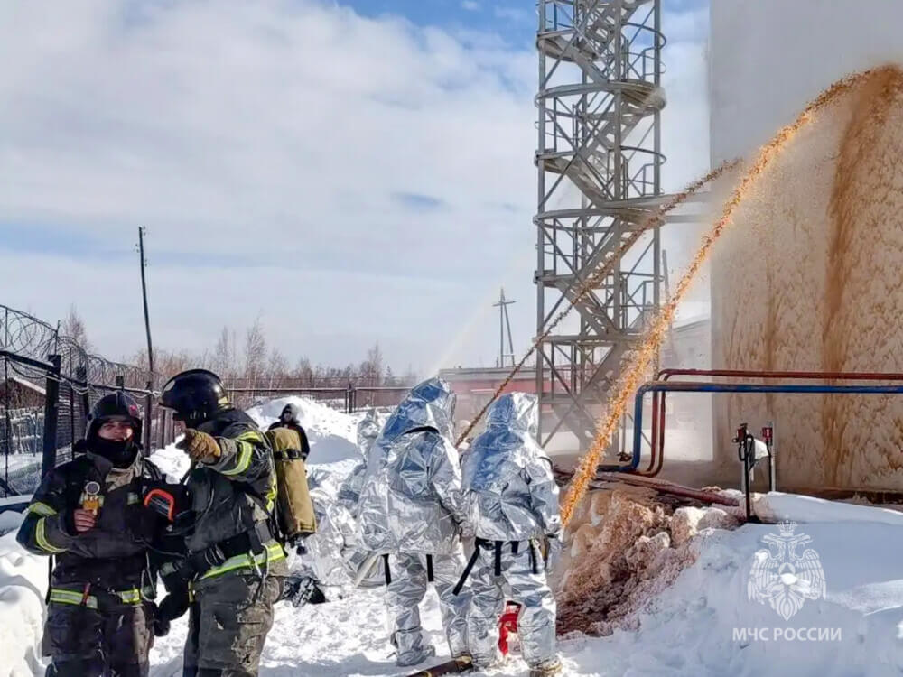 Масштабные учения: Пожар на нефтепродуктовых резервуарах и угроза БПЛА