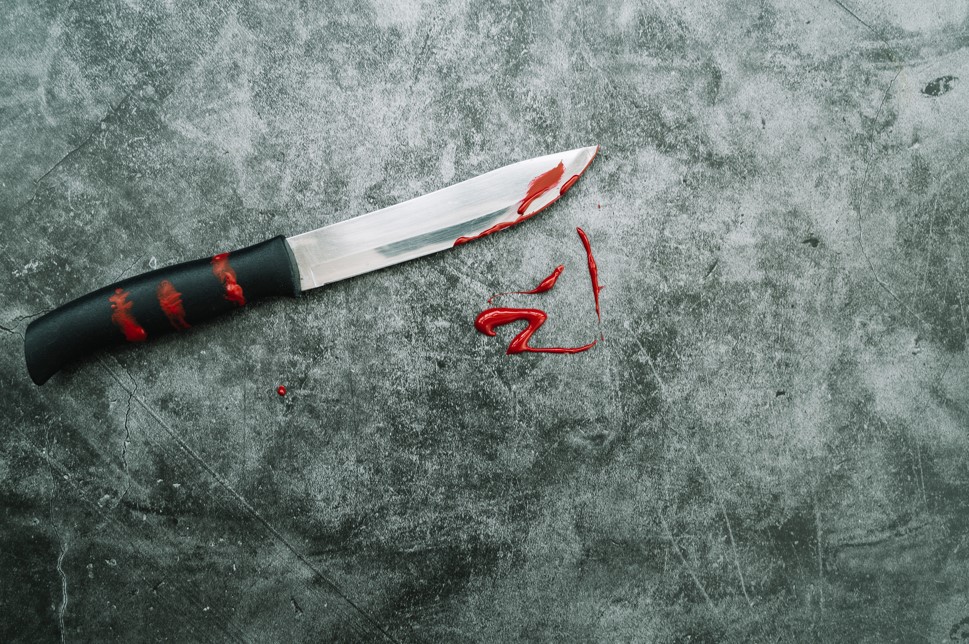 В Махачкале неадекват напал на двух врачей: Один в критическом состоянии