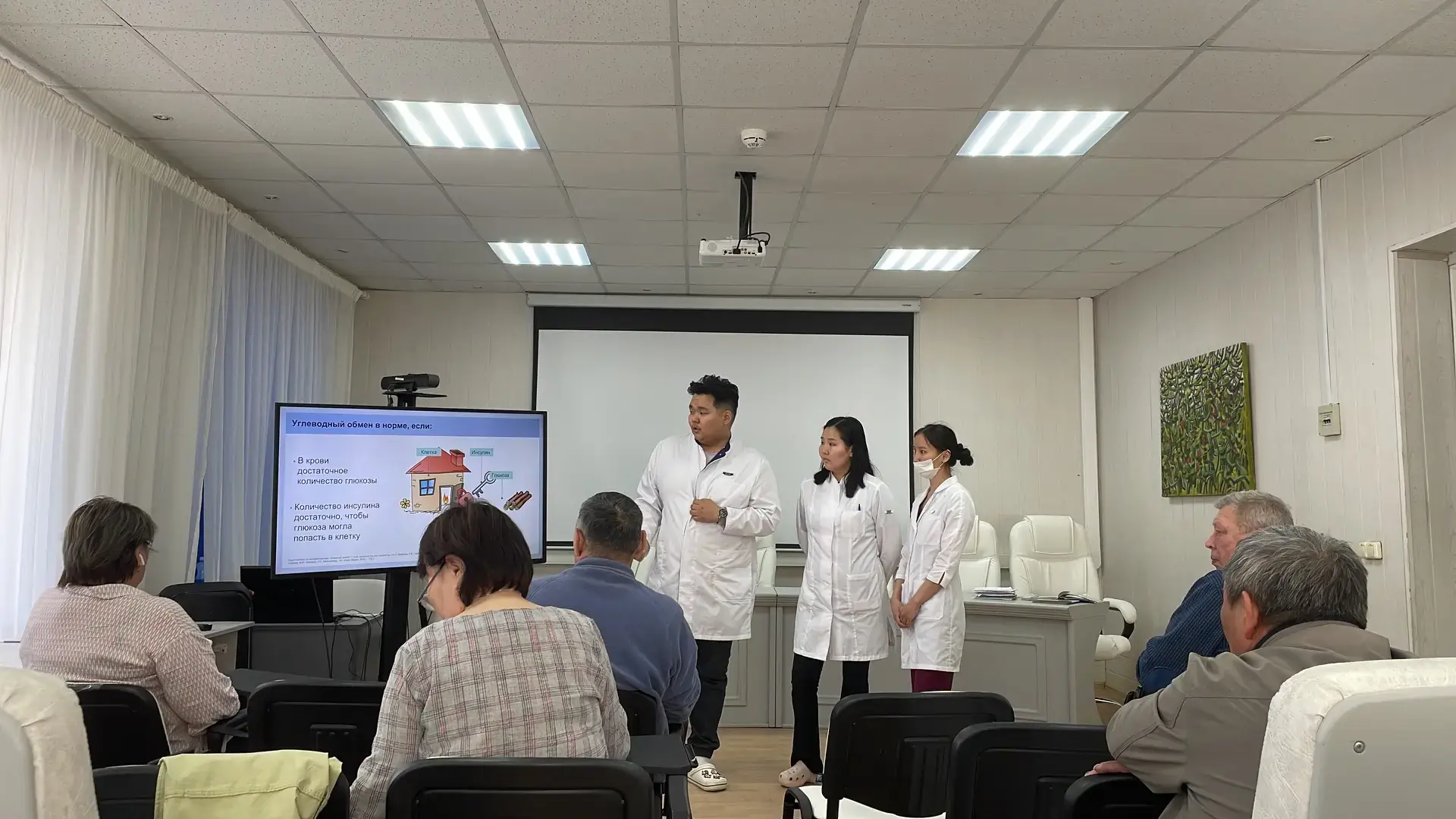 Школа сахарного диабета охватила более 400 пациентов