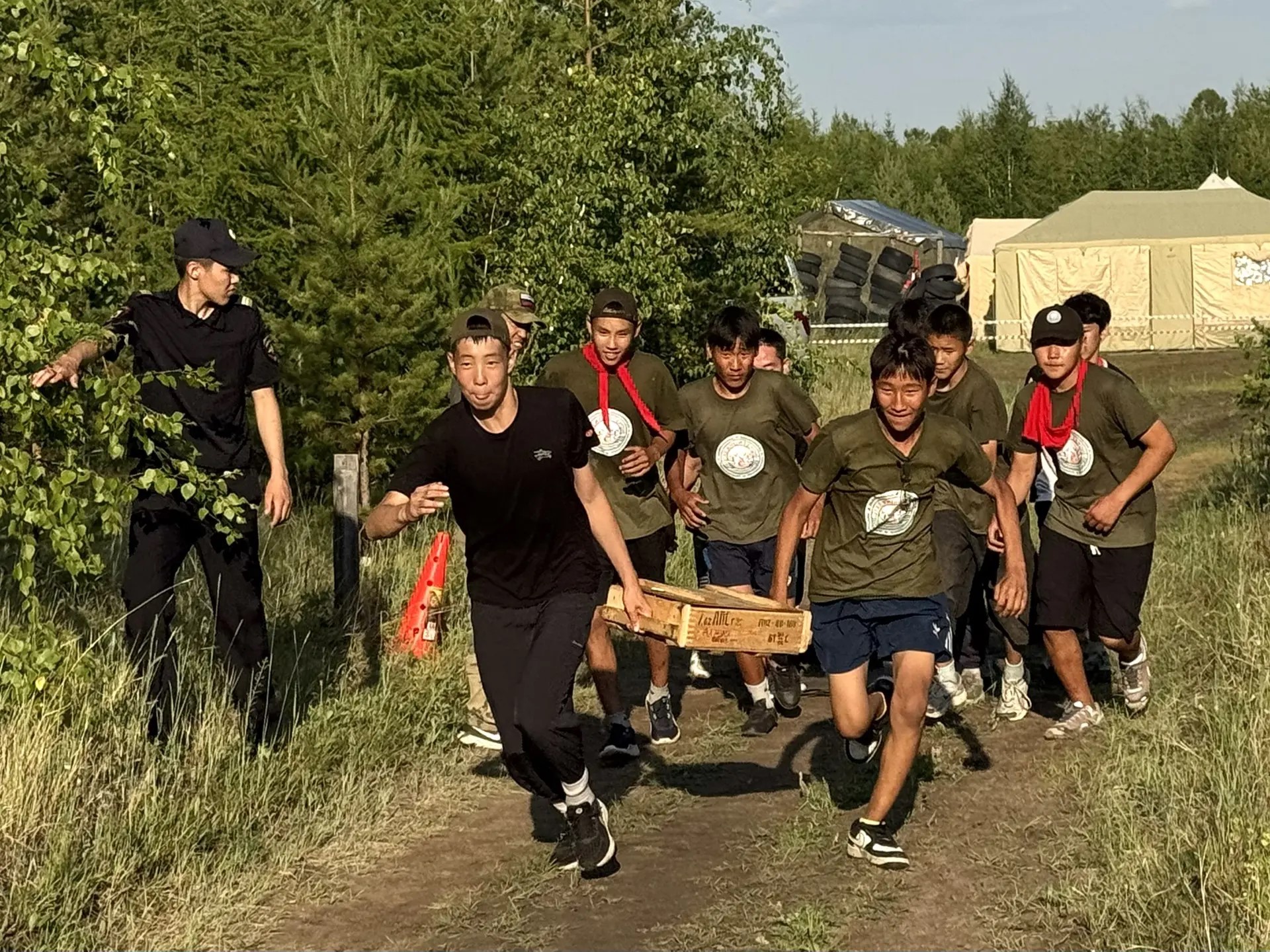 Таежный герой: В Якутске прошла республиканская военно-спортивная игра