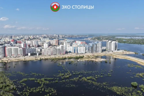 Фотофакт: Затопленный Зеленый луг