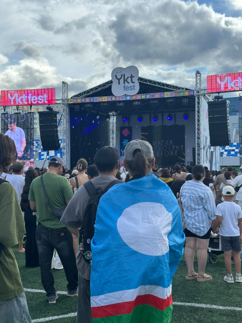 Летний зной, квест со штампиками, музыка и много магии на Ykt Fest 2026